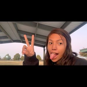 Meet your Posher, Mya